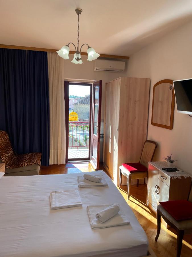 Apartmani Dragica Makarska Luaran gambar
