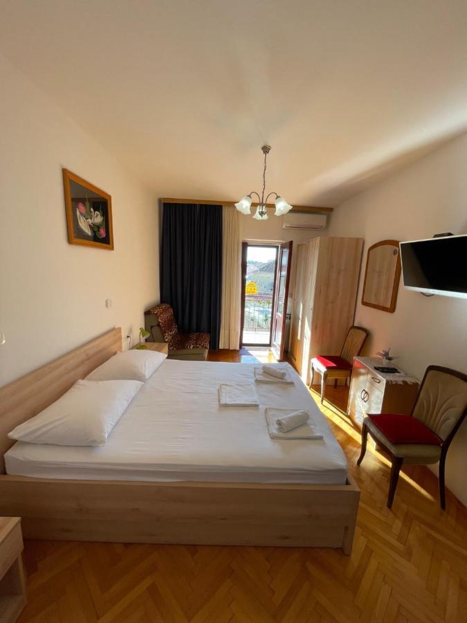 Apartmani Dragica Makarska Luaran gambar